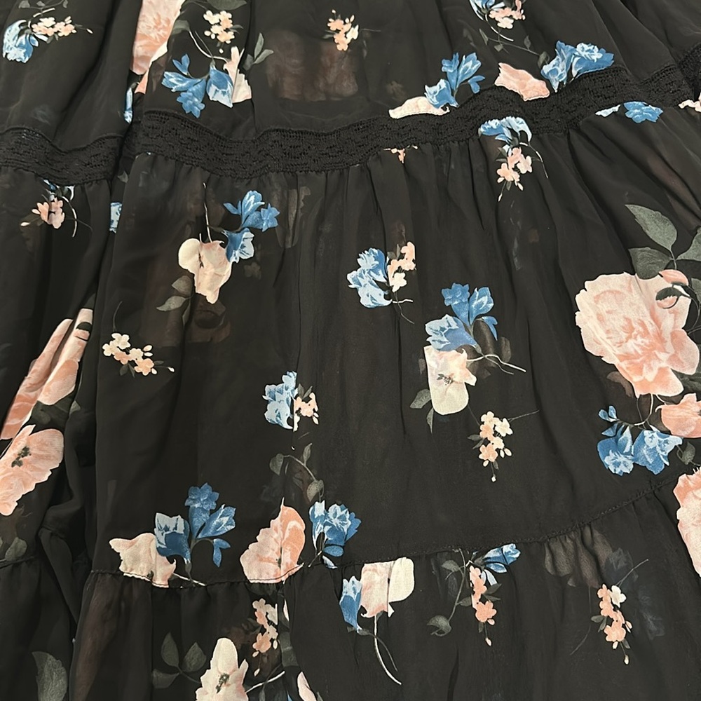 TORRID Black Floral Crochet Chiffon Tiered Maxi Dress Boho Babydoll Womens 1X - Picture 11 of 11